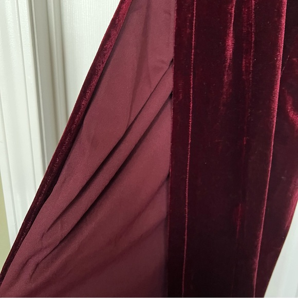 NWOT Bardot Velvet Slip Dress (Wine Red) - size US 8 - Picture 12 of 12